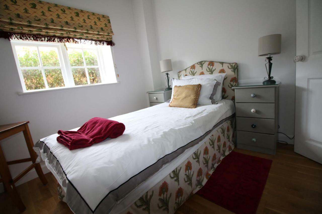 Prince Hill Cottages Worton  Экстерьер фото
